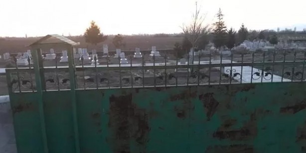 Foto - Kan donduran olay! Kadın cinayeti: Mezarlıkta bedeninin yarısı toprağa gömülü halde bulundu! O ilimiz resmen sarsıldı