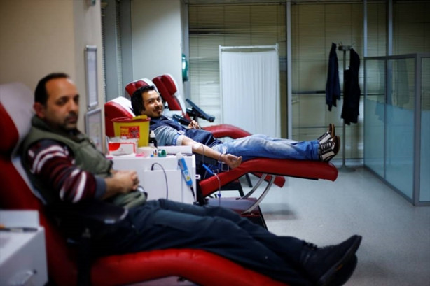 Kan hangi aşamalardan geçip hastanelere ulaştırılıyor?