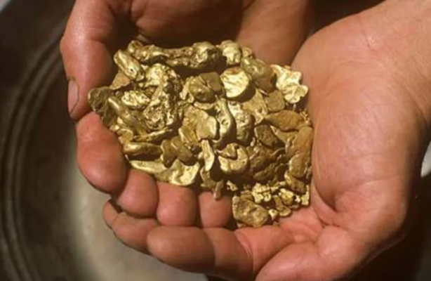 Foto - Kanadalı şirketten Türkiye duyurusu! O ilçede tonlarca altın var, resmen yerin altından altın fışkırıyor