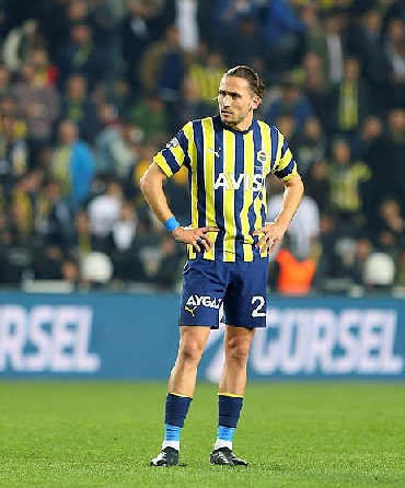 Foto - Kanarya'da şok ayrılık! İsmail Kartal 3 ismin biletini kesti... Birçok ülke kapımızı çalacak