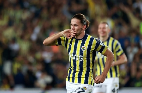 Foto - Kanarya'da şok ayrılık! İsmail Kartal 3 ismin biletini kesti... Birçok ülke kapımızı çalacak