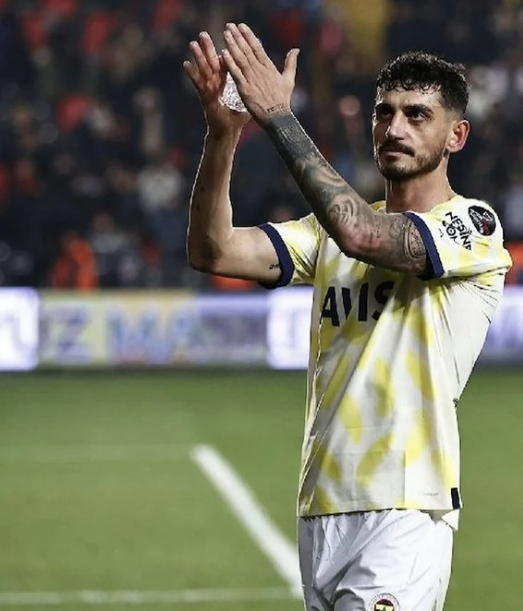 Foto - Kanarya'ya Jorge Jesus en iyi diye istemişti! Son dakika haber: Sürpriz ayrılık!