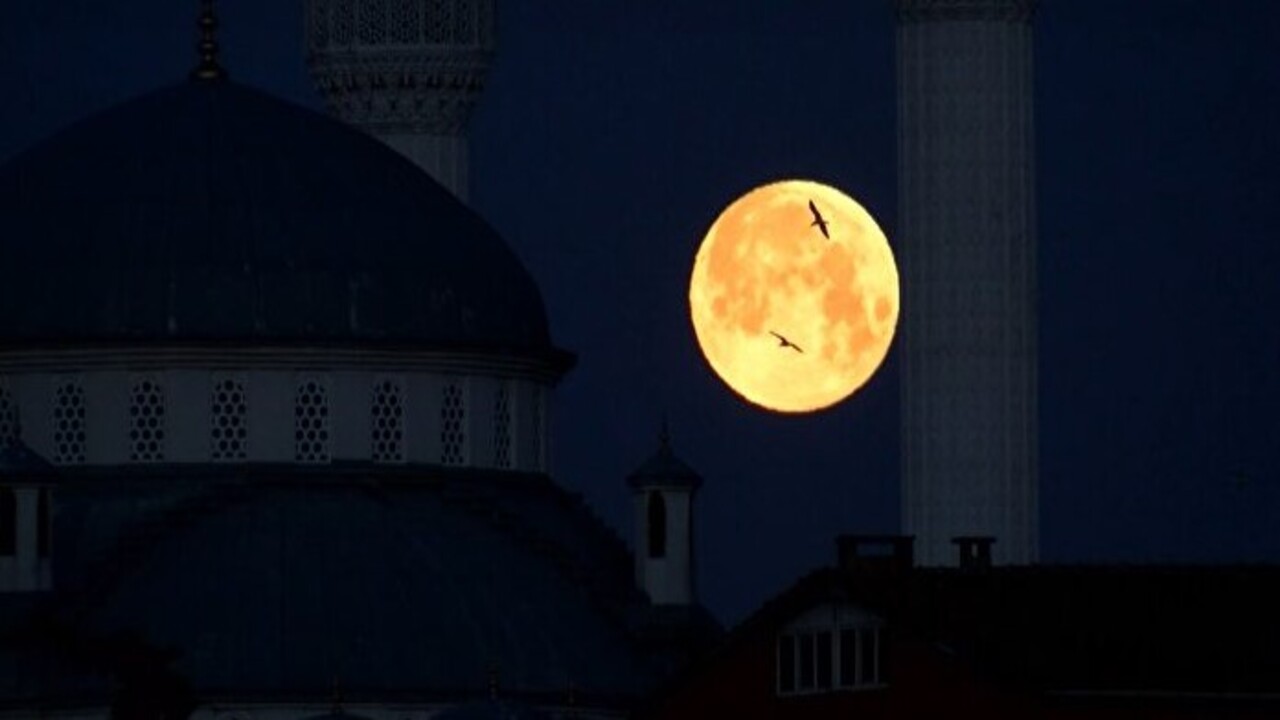 Foto - Kanlı ay tutulması görüntülendi! İşte o etkileyici anlar