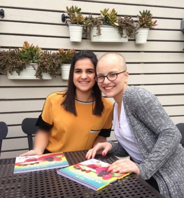 Foto - Kanser olan arkadaşı için tarif kitabı yazdı