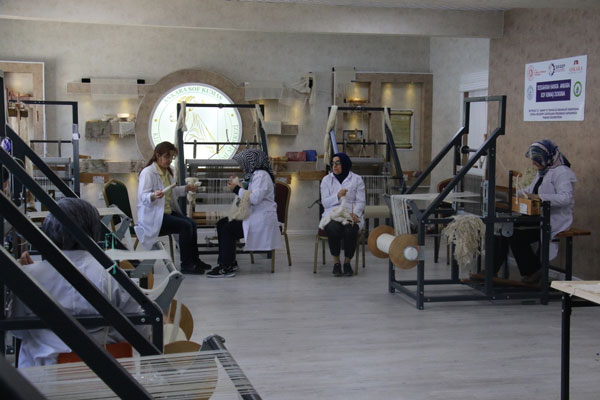 Foto - Kanun çıkararak azaltmışlardı! Osmanlı padişahlarının vazgeçilmezi yeniden çıktı