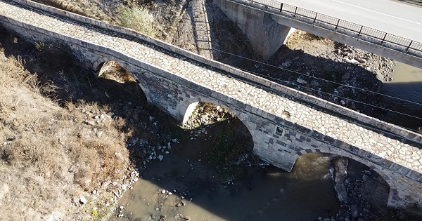 Foto - Kanuni Sultan Süleyman döneminde yapıldı! Bu köprü asırlara meydan okuyor