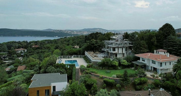 Foto - Kanunlar Halk TV’ye işlemiyor mu? Boğaza orman kanunları hakim Mühür kırıldı inşaat devam ediyor