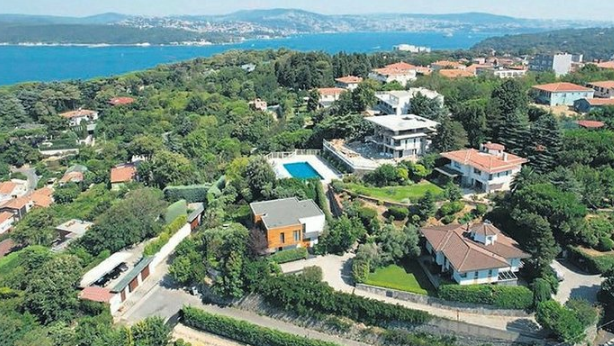 Foto - Kanunlar Halk TV’ye işlemiyor mu? Boğaza orman kanunları hakim Mühür kırıldı inşaat devam ediyor