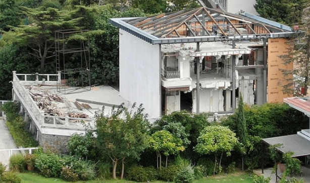 Foto - Kanunlar Halk TV’ye işlemiyor mu? Boğaza orman kanunları hakim Mühür kırıldı inşaat devam ediyor