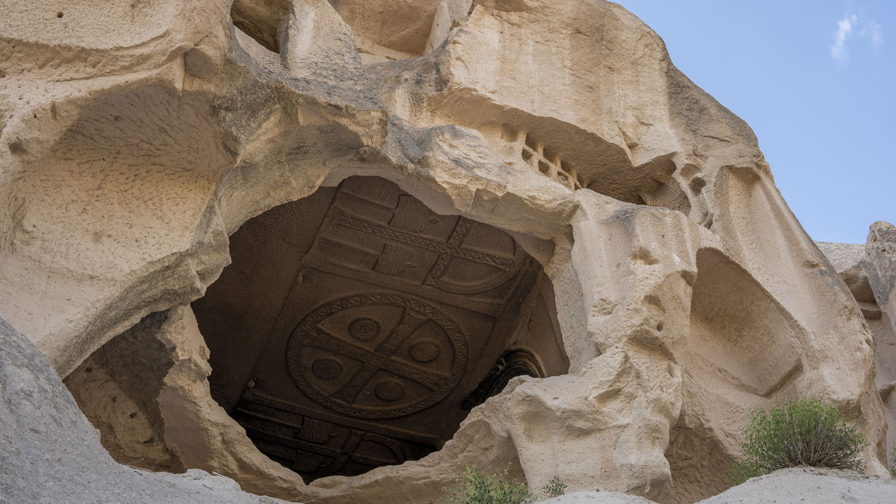 Foto - Kapadokya büyülemeye devam ediyor! Gün doğarken masalsı manzara