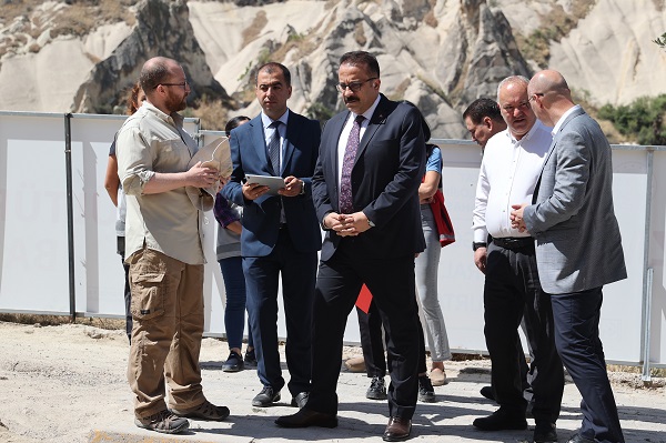 Foto - Kapadokya’da büyük keşif! Ulaşıma kapatılan kara yolunun altında bulundu