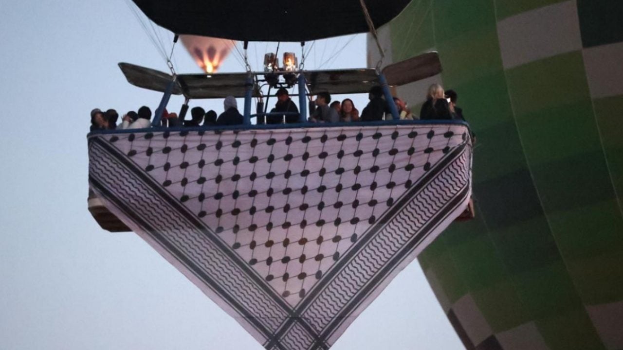 Foto - Kapadokya'da Gazze için anlamlı uçuş: Balonlardaki detay dikkat çekti!