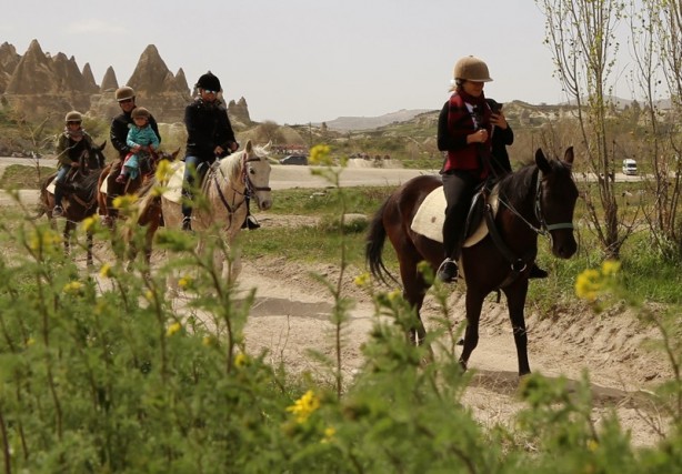 Foto - Kapadokya'da ilkbahar güzelliği