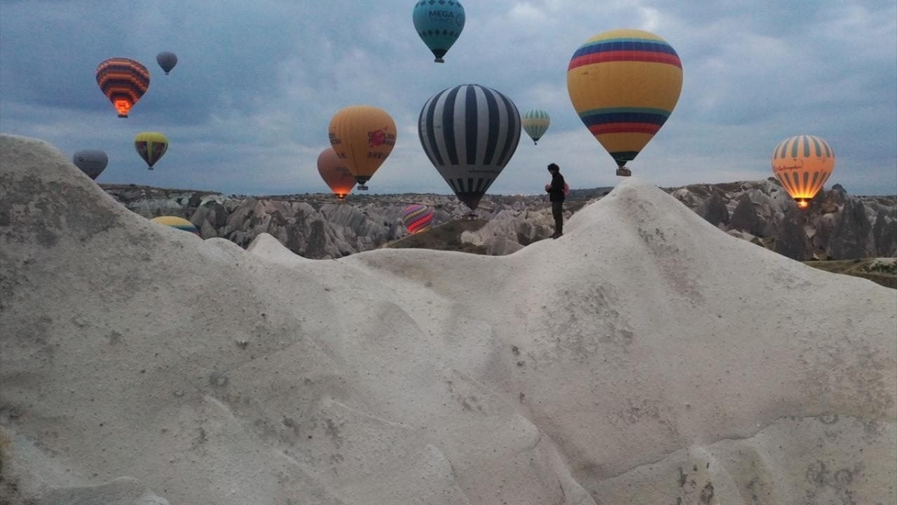 Foto - Kapadokya'da sonbahar hareketliliği! Uzak Doğulu turistler akın etti 