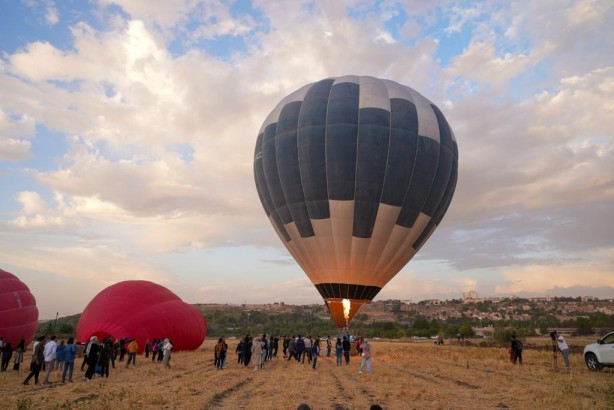 Foto - Kapadokya'nın simgesi balonlar Dicle Vadisi'nde yükseldi