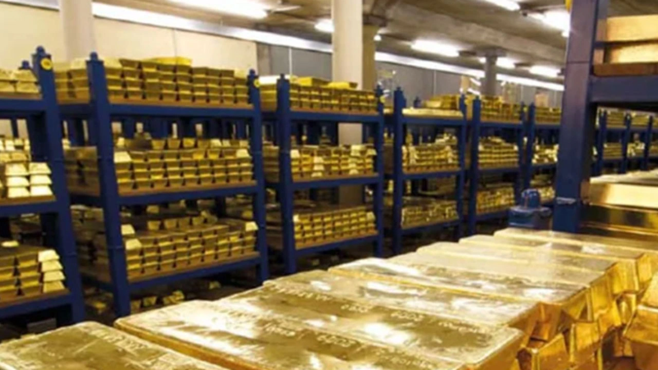 Foto - Kapalıçarşı'da neler oluyor? 'İlk kez böyle bir şey yaşıyorum, altın satışı durdu'