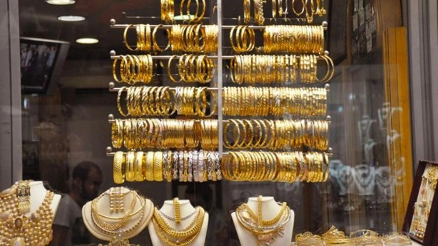 Foto - Kapalıçarşı'da skandal! Baskını duyup sabahın köründe temizliğe başladılar, kilolarca altını devletten kaçırdılar