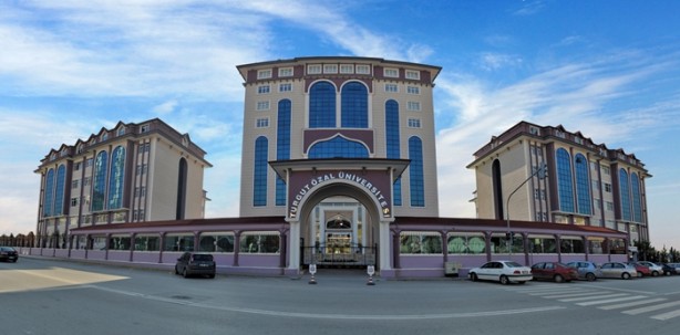 Kapatılan üniversitelerin öğrencilerine ne olacağı belli oldu!