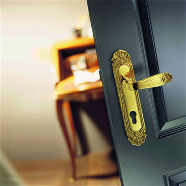 Foto - Kapı kolları çok tehlikeli!