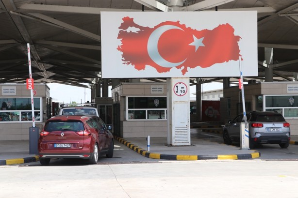 Kapıkule Sınır Kapısı'nda bayram yoğunluğu