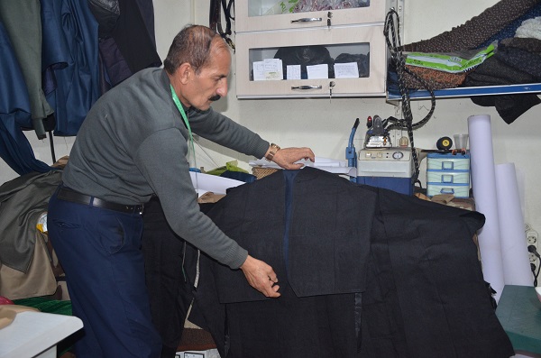 Foto - Kapış kapış gidiyor! Bu kıyafete 20 bin lira ödeyip aylarca bekliyorlar