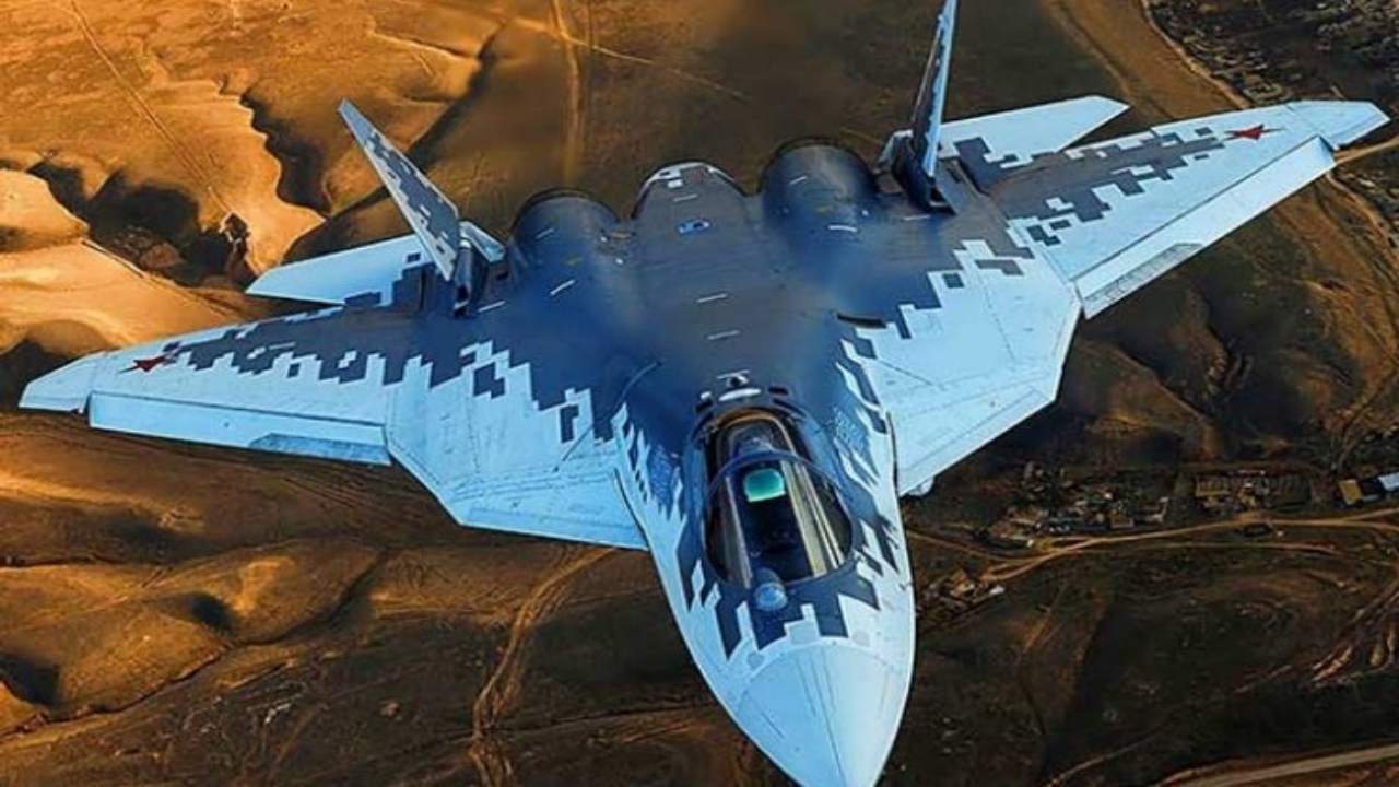 Kapısında kuyruk olmasına rağmen Ruslar kimselere vermiyordu! Tam 30 adet Su-57 savaş uçağı sessiz sedasız satın alınıyor