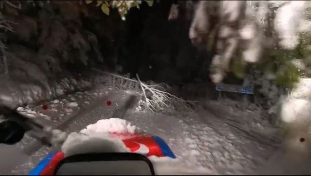 Foto - Kar 50 cm oldu... Muhtardan efsane hareket