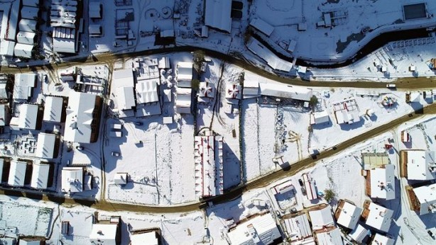 Foto - Kar altında ayrı bir güzel