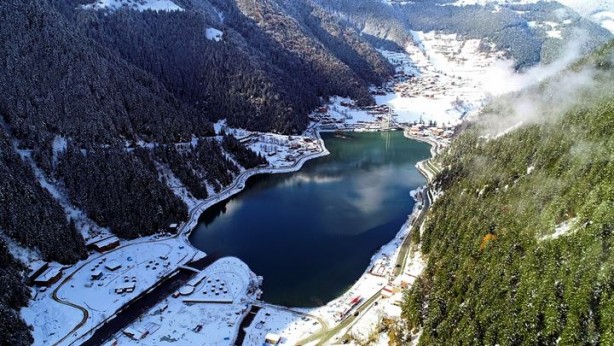 Foto - Kar altında ayrı bir güzel
