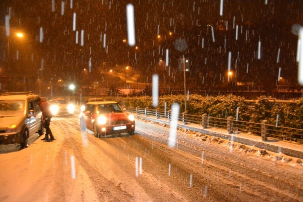 Foto - Kar İstanbul'da etkisini gösterdi