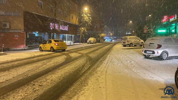 Foto - Kar İstanbul'da etkisini gösterdi