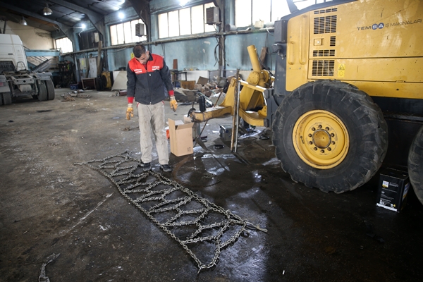 Foto - "Kar kaplanları" 57 iş makinesiyle mücadeleye hazır!