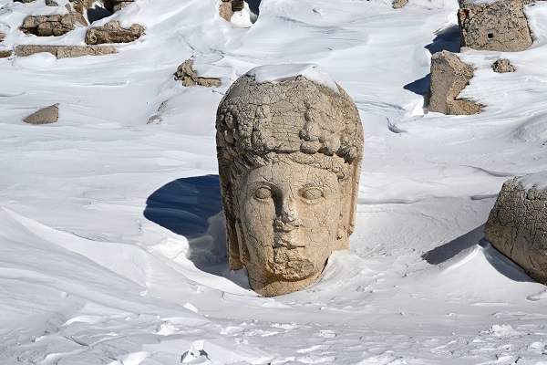 Foto - Kar kış demeden Nemrut Dağı'na akın ediyorlar