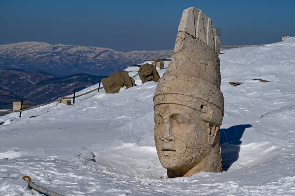 Foto - Kar kış demeden Nemrut Dağı'na akın ediyorlar