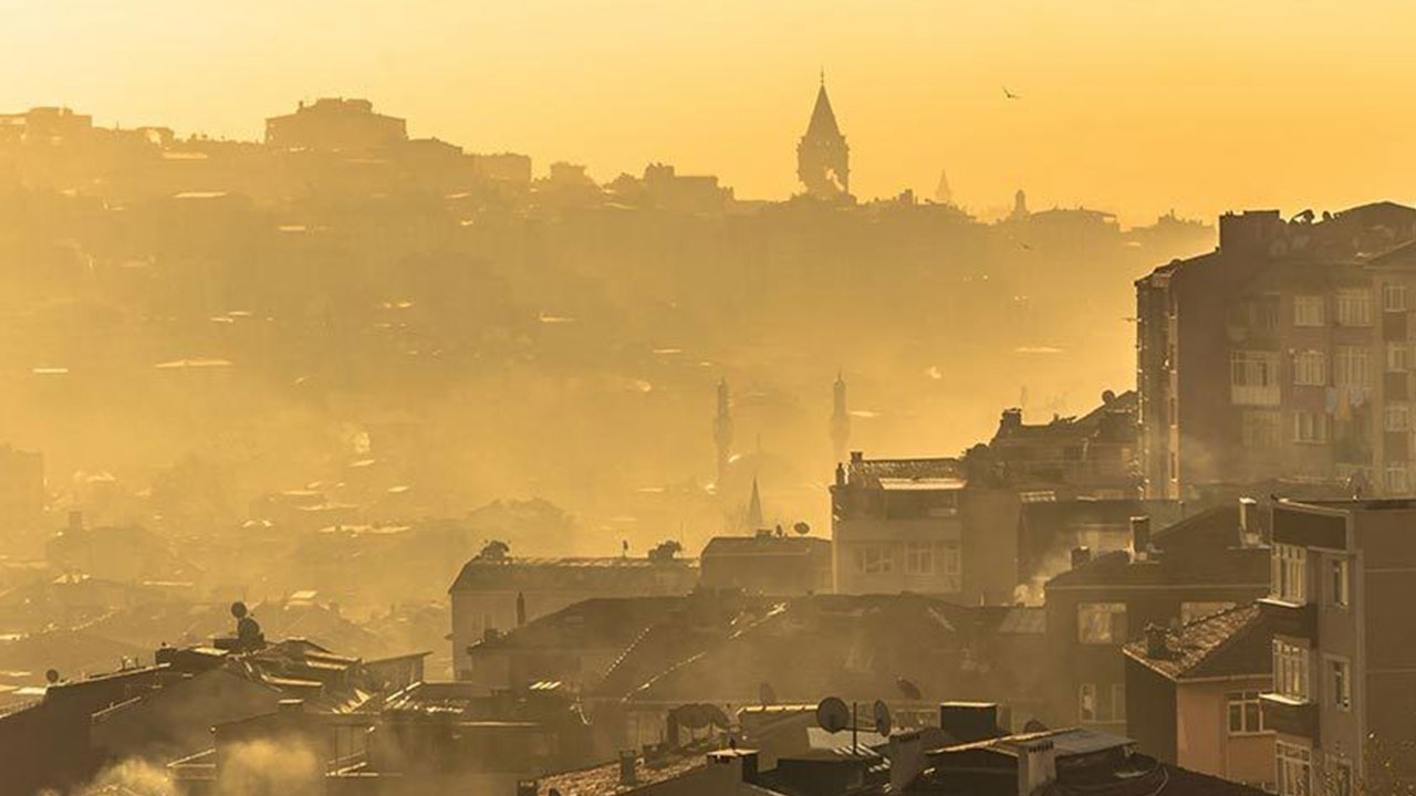 Kar veya yağmur değil! Meteoroloji'den İstanbul için korkutan alarm: İmkanı olan dışarı çıkmasın