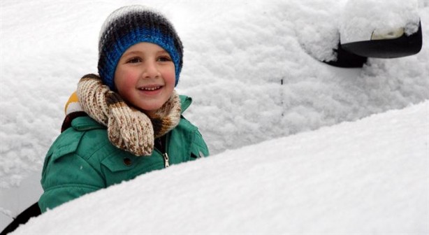 Foto - Kar yağışı Doğu'da 270 köy yolunu kapadı