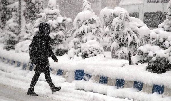 Foto - Kar yağışı inanılmaz geliyor! En son 1983'te görülmüştü: Atkı, bere ve eldivenlerinizi hazırlayın