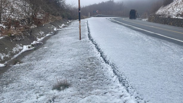 Foto - Kar yağışı İstanbul'un kapısına dayandı! Her yer bembeyaz