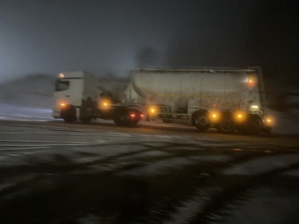 Foto - Kar yağışı sürücülere zor anlar yaşatıyor