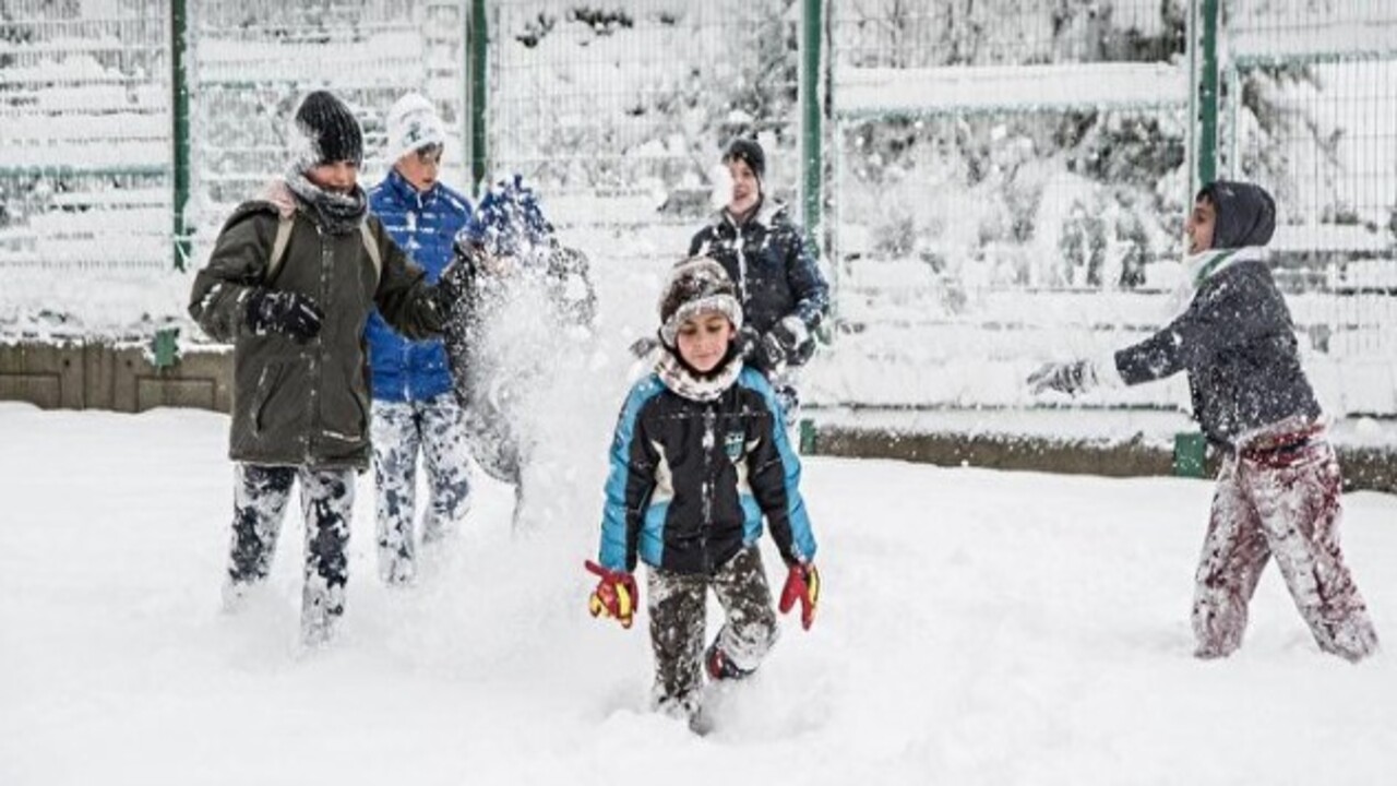 Foto - Kar yağışı yeniden İstanbul'a geliyor! İşte İstanbul için önümüzdeki 5 günün hava durumu