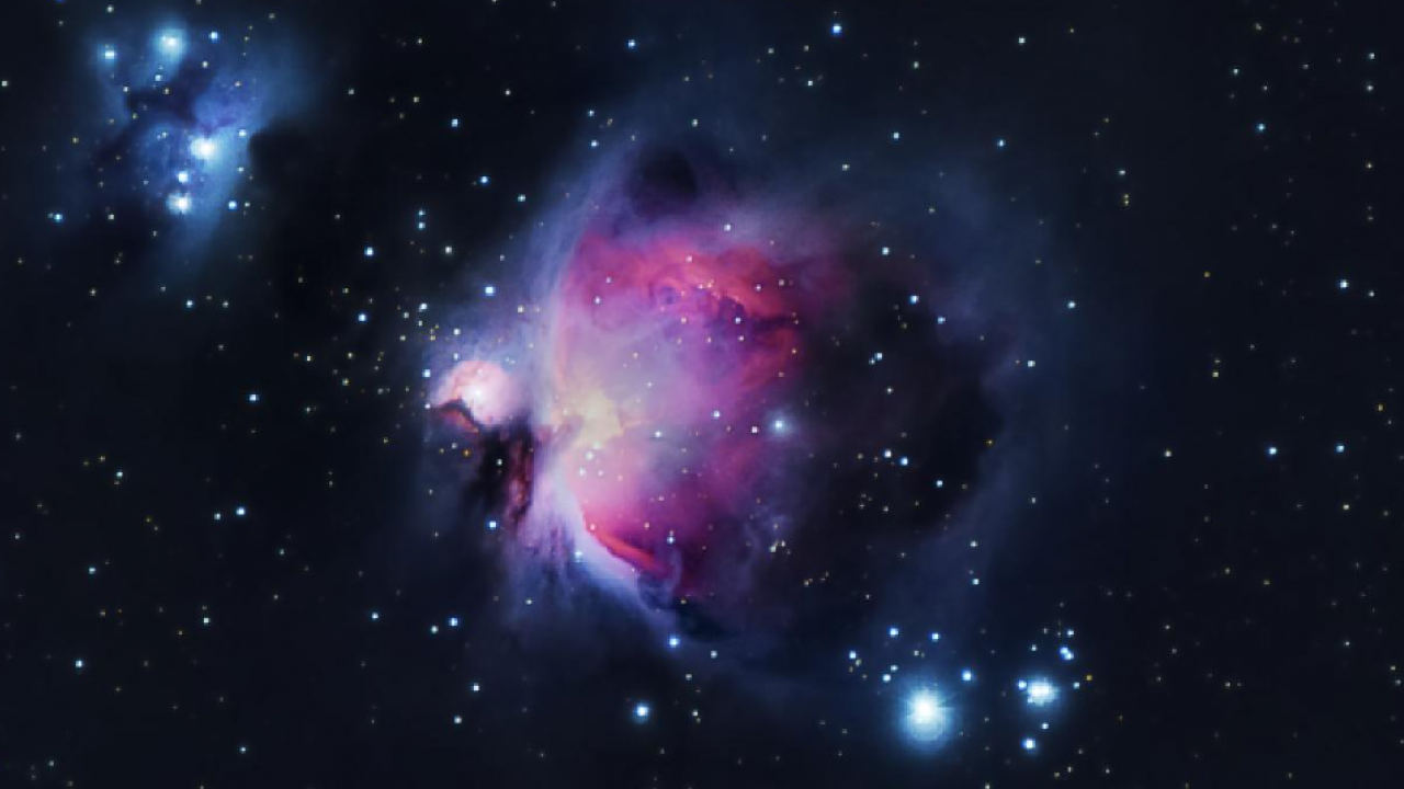 Kara deliklerin yıldızları yok etme yöntemi keşfedildi! Uzaydaki mavi patlamalar bir 'kozmik kıyma makinesi'nin eseri