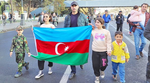 Foto - Karabağ Zaferi’nin üzerinden 3 yıl geçti... Hâlâ anlamayanlar bu resme iyi baksın: SİHA’lar yoğun şekilde kullanılmıştı: ‘Azerbaycan yalnız değildir’