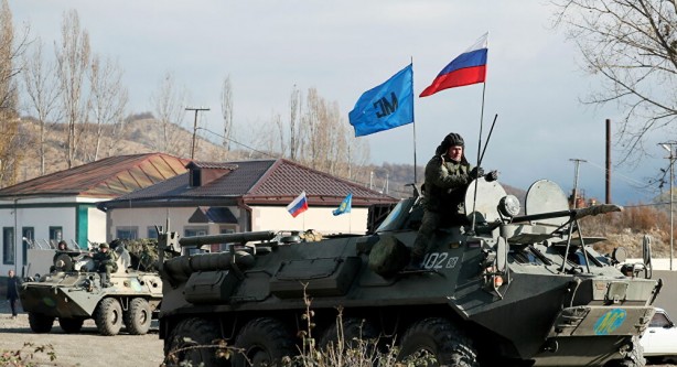 Foto - Karabağ'da sinsi oyun: Rusya, binlerce Ermeni'yi geri getirdi