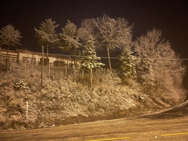 Foto - Karabük-Bartın kara yolunda kar yağışı etkili oluyor