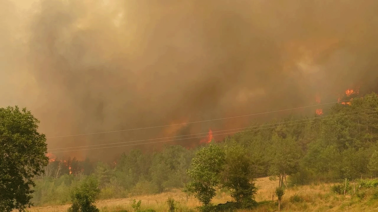 Foto - Karabük'te adeta OHAL ilan edildi! 14 köy tahliye edildi, 613 hane boşaltıldı