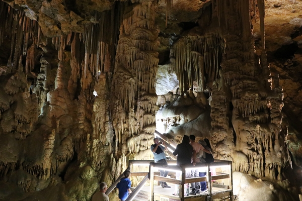 Foto - Karaca Mağarası'na bayramda ziyaretçi akını