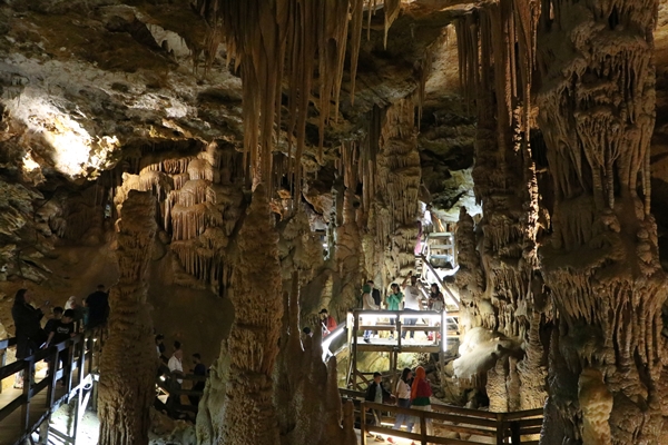 Foto - Karaca Mağarası'na bayramda ziyaretçi akını
