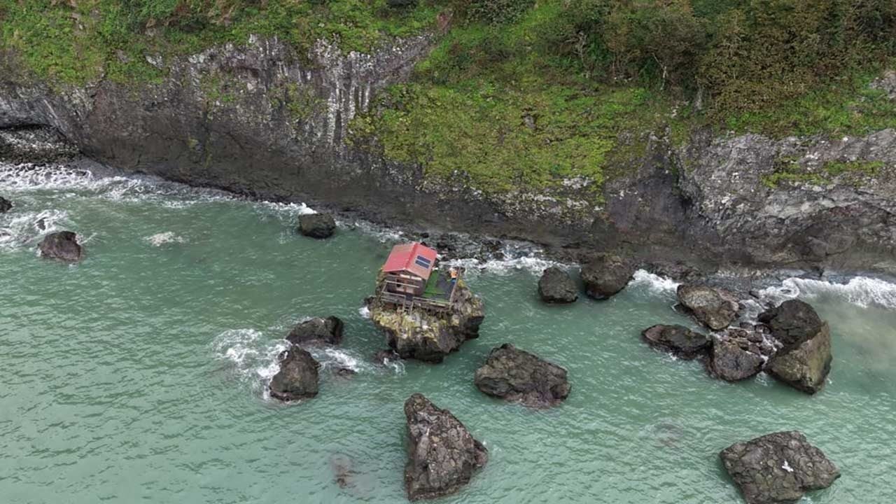 Foto - Karadeniz insanının zekası ve kültür sevdası sınır tanımıyor! Artvinli gençlerden denizin ortasında eşsiz 