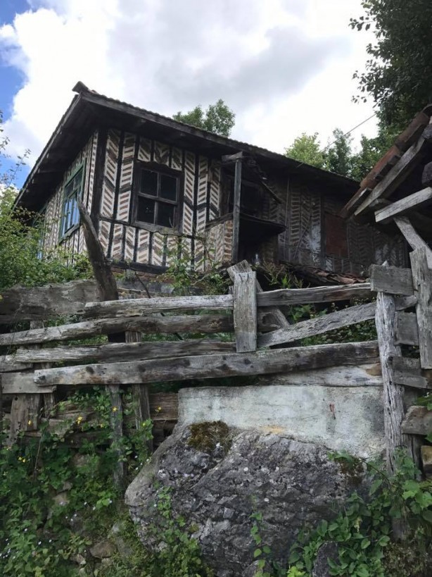 Foto - Karadeniz köylerindeki geleneksel 'Kandil Evler' zamana direniyor