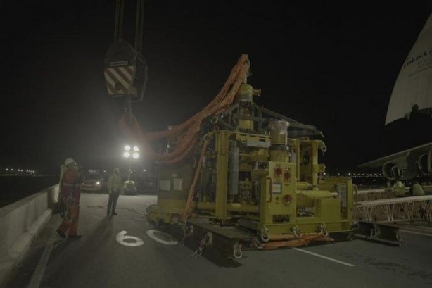 Foto - Karadeniz'de 23 saatlik dev operasyon! Doğal gaz hatları...